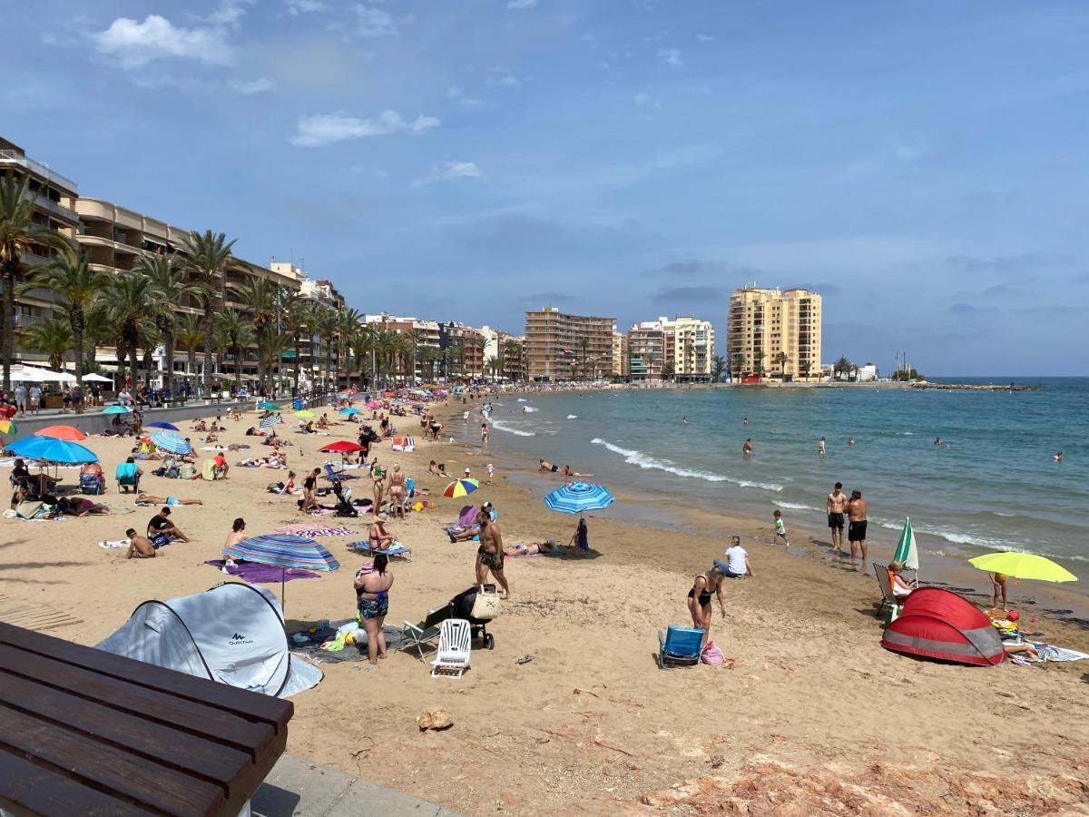 Raxi Lägenhet Torrevieja Exteriör bild